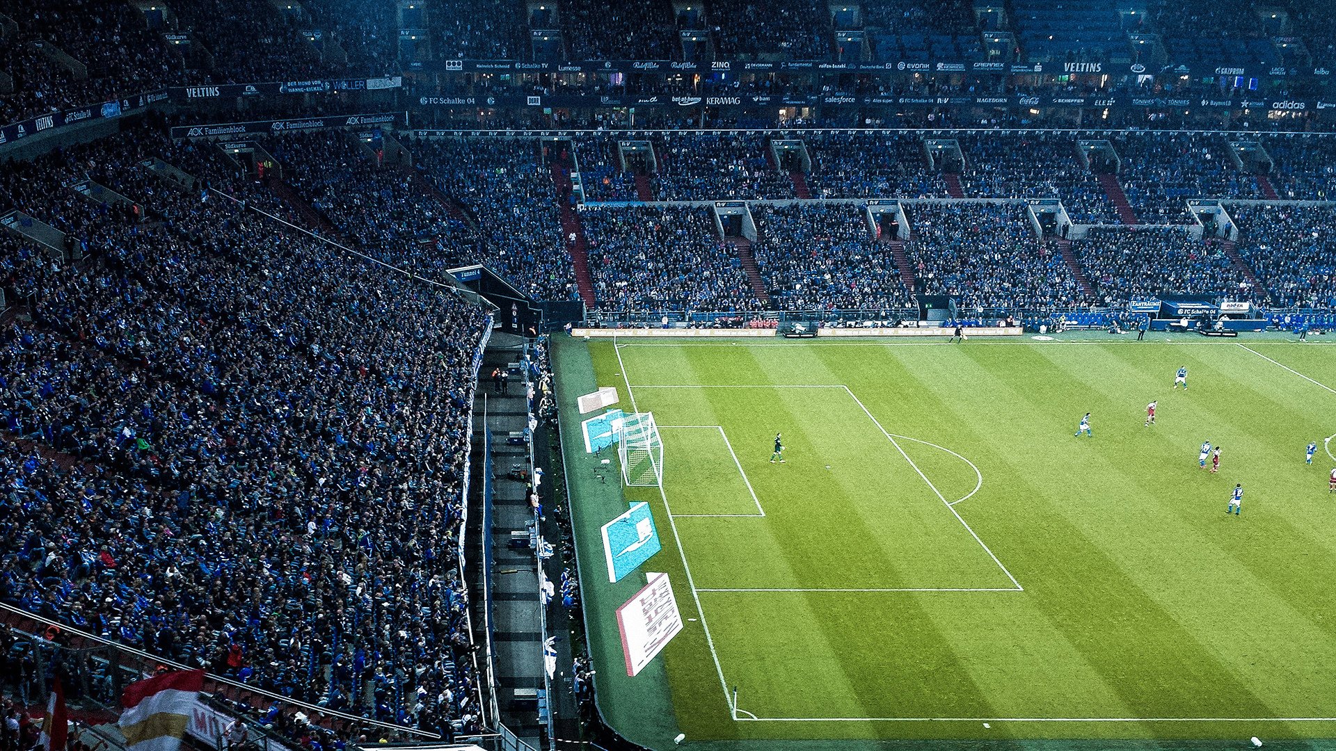 孤胆英雄的两种战场,从NBA硬仗到欧冠淘汰赛的统治力启示